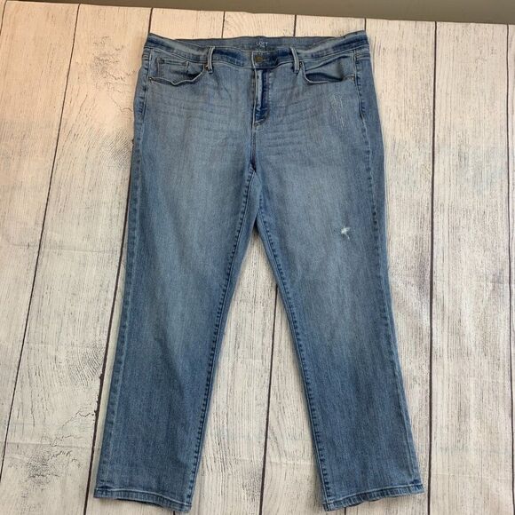 LOFT Outlet Jeans sz 16 Modern Cuffed Crop Light Wash Inseam 27" - Picture 1 of 13